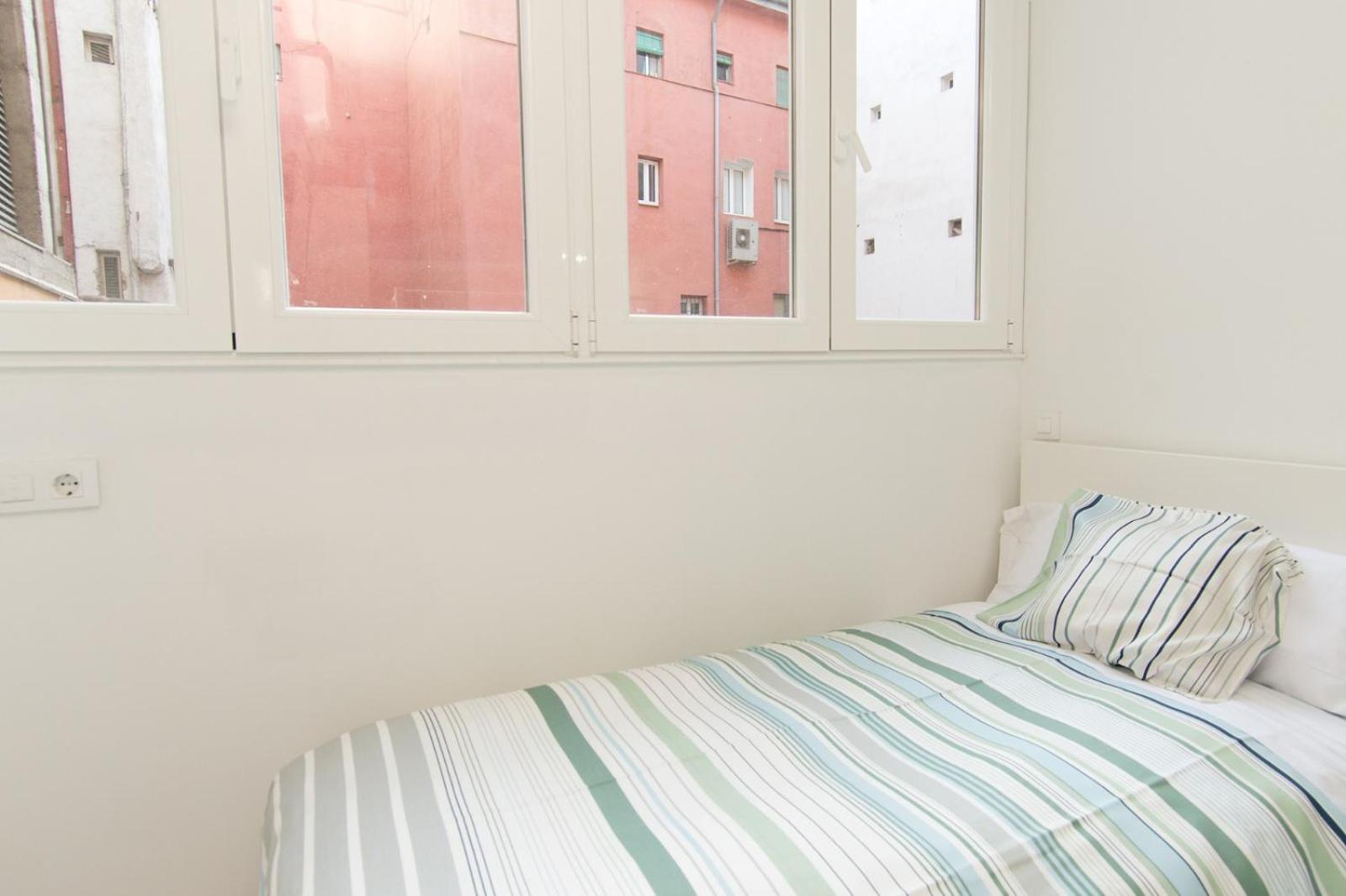 Apartments Center Мадрид Экстерьер фото
